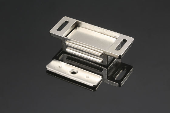 OEM de Montagehardware van de Bureaudeur, Antiwear Magnetische Duwklink