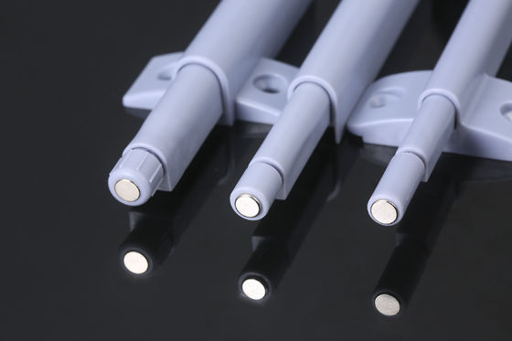 Lichtgewicht Magnetische Stevig Anticorrosive van de de Duwklink van de Kabinetsdeur